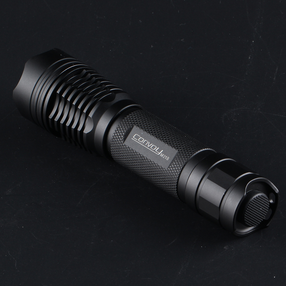 Convoy M21B met XHP70.3 Hi 12  - Outdoor Lighting Not Working recensie en prijs